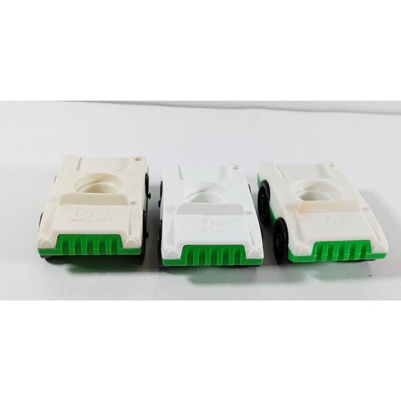 Lot of 8 Fisher Price Vintage 70s Little People Airport Cars Green White - Picture 11 of 11